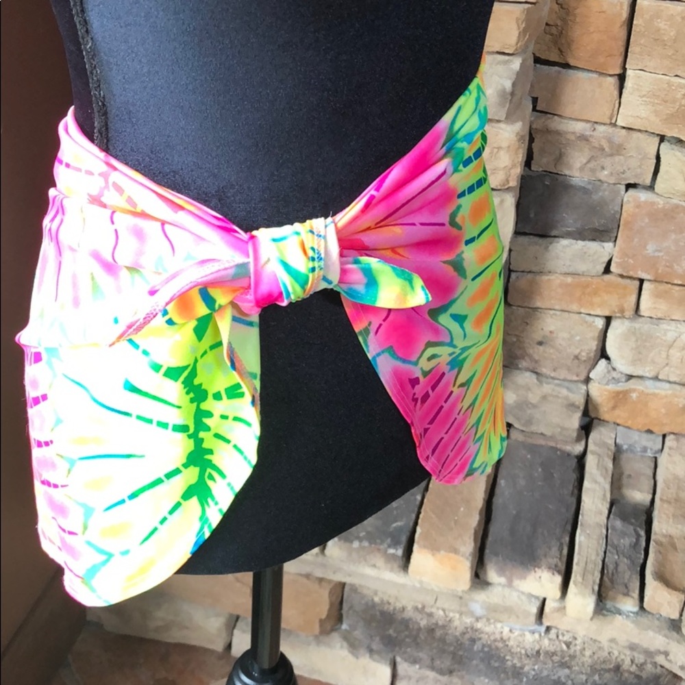 Sarong 🏖❤️👙HOST PICK 🌟🔥⭐️🏄‍♀️